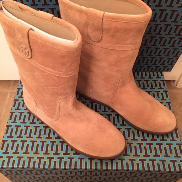 Tory Burch Alana Mid Calf Shearling Suede Boot - Picture 4 of 4